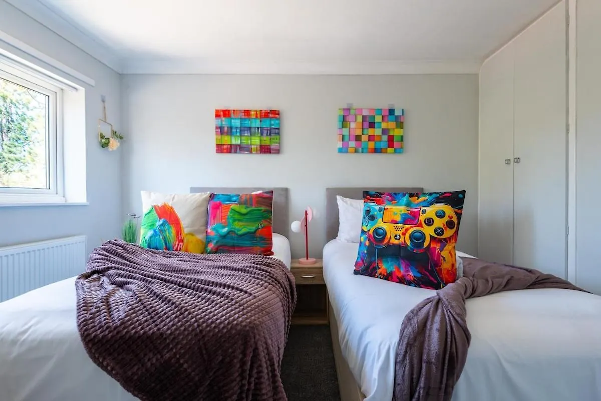 Elroi Willerby Road Boho Comfy Home 2 Bedrooms 赫尔河畔京士顿 度假居