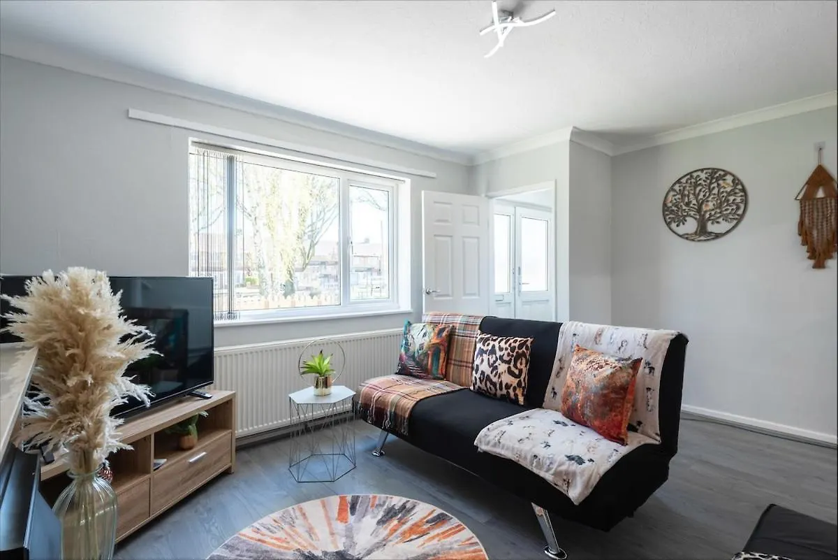 Elroi Willerby Road Boho Comfy Home 2 Bedrooms 赫尔河畔京士顿 度假居